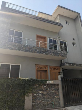 New Sunrise Guest House
